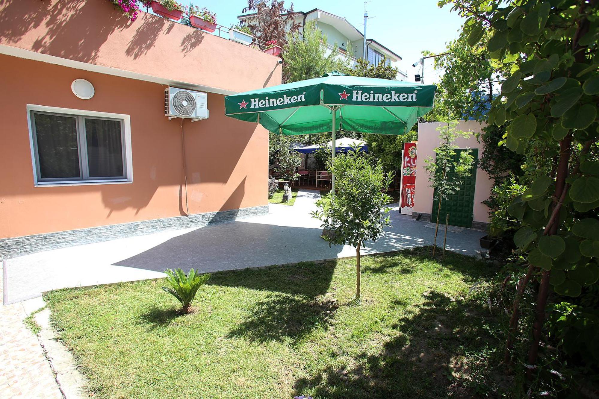 Vila Hyseni Durrës 客房 照片